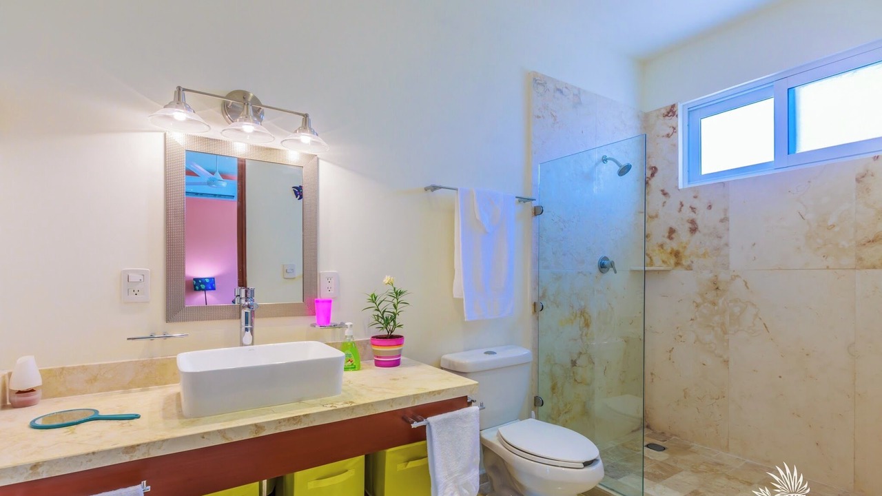 Photo of Bathroom in Centro - Supmza 001