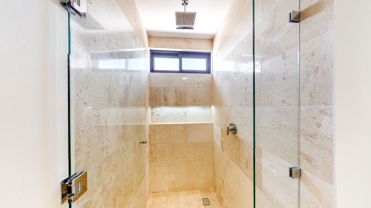 Photo of Bathroom in Zama