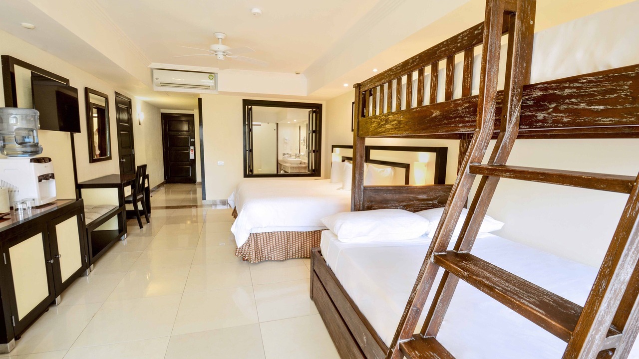 Photo of Bedroom in Playacar Zona Hotelera