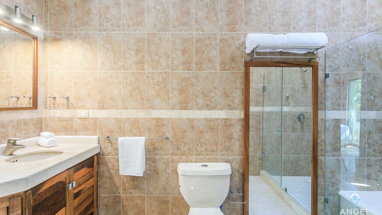 Photo of Bathroom in Playacar