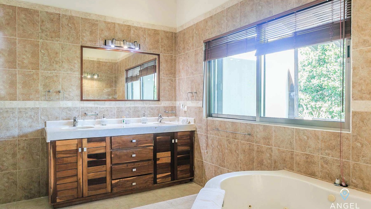 Photo of Bathroom in Playacar