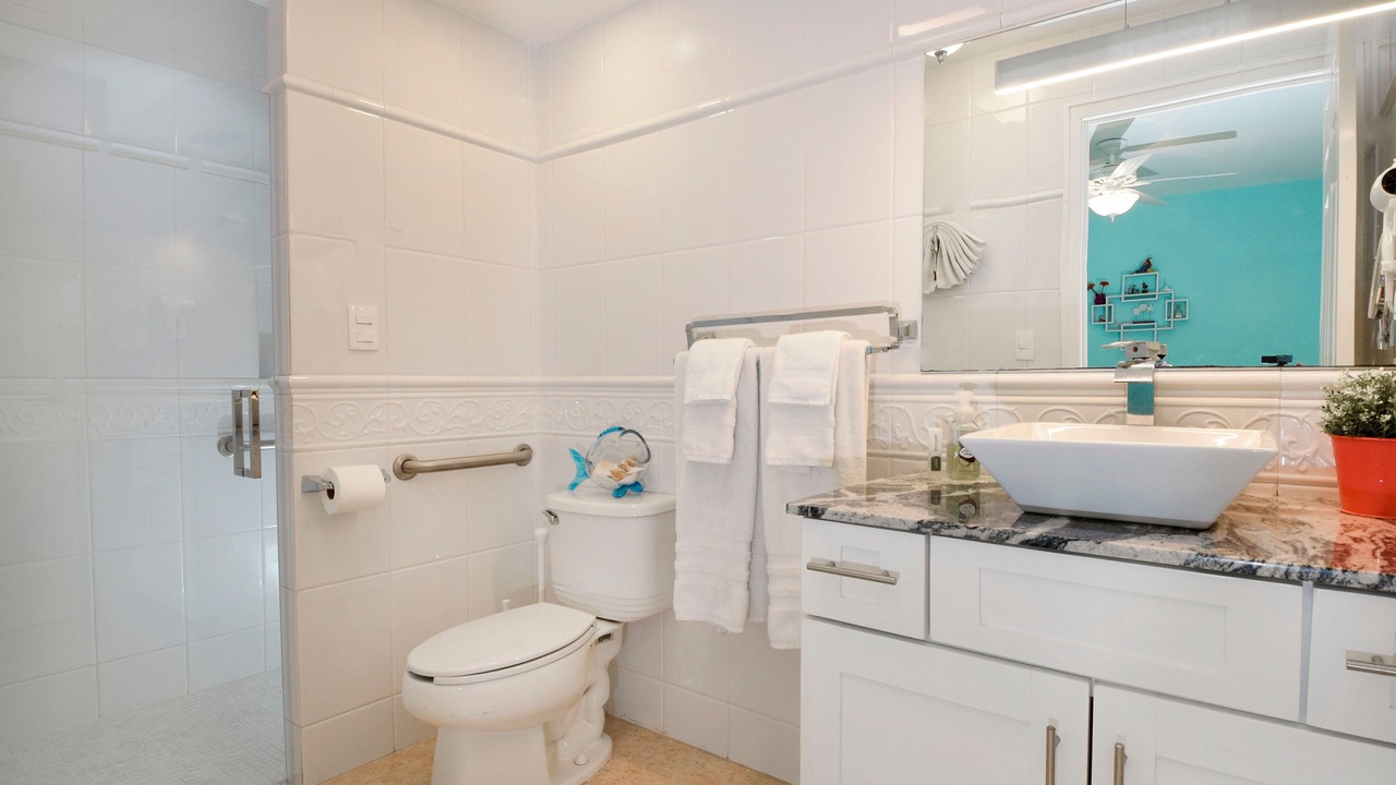 Photo of Bathroom in Colonia Andres