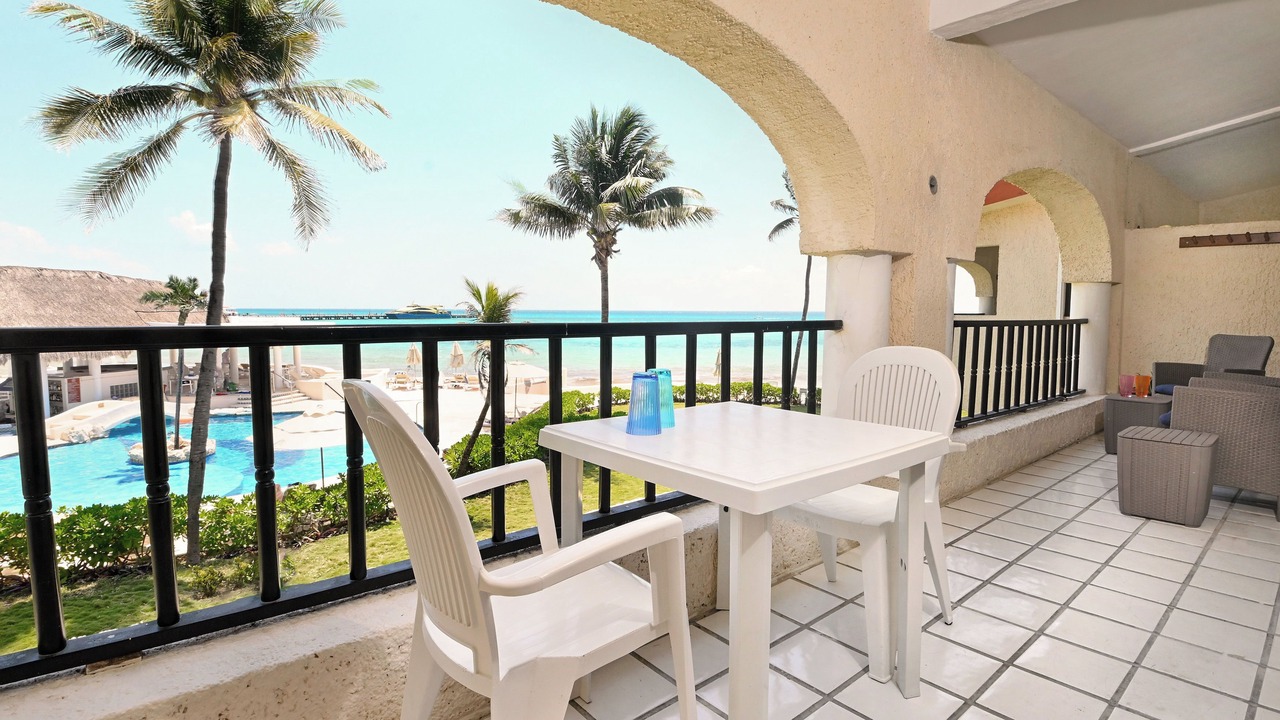Photo of Patio Balcony in Playacar Fase I
