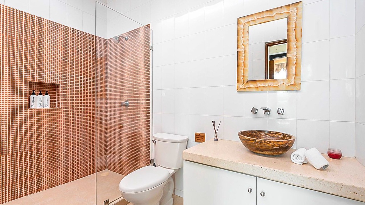 Photo of Bathroom in Zama