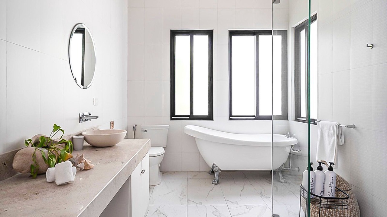 Photo of Bathroom in Zama