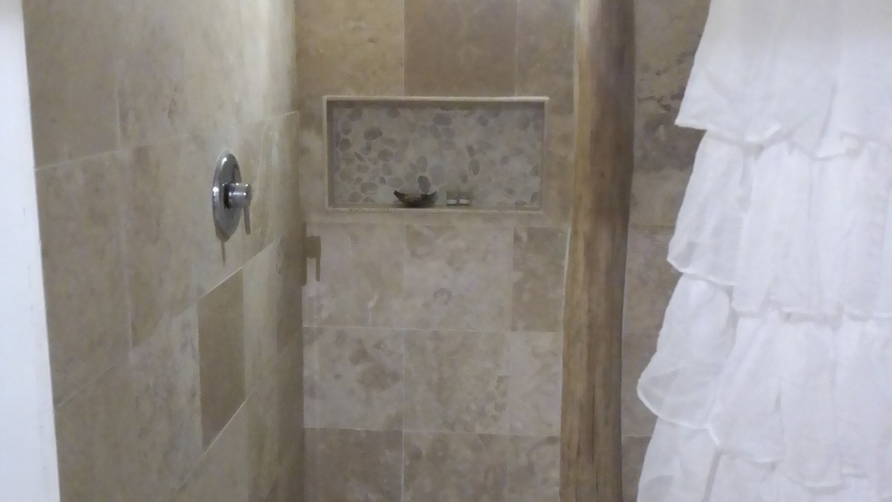 Photo of Bathroom in Zona Hotelera