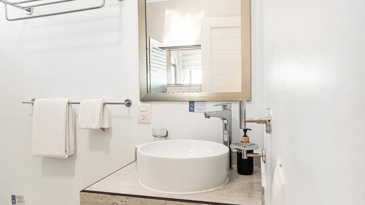 Photo of Bathroom in Colonia Meteorologico