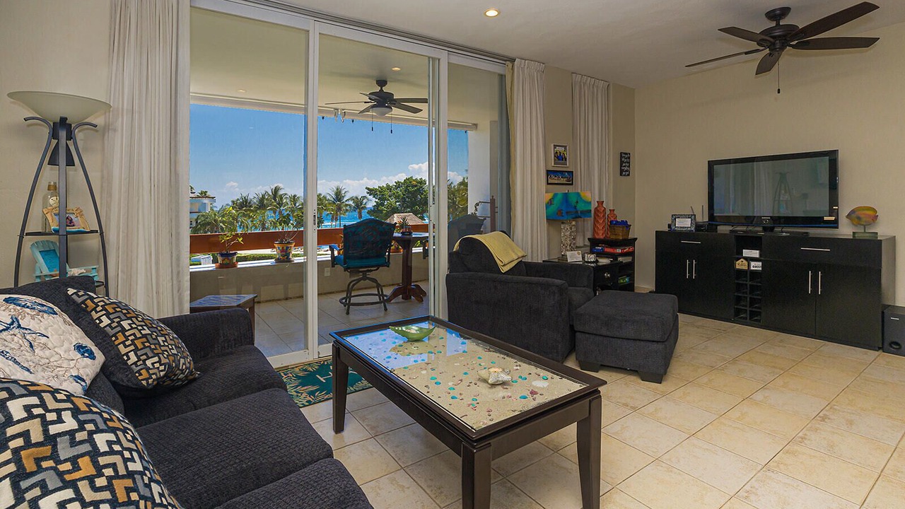 Photo of Livingroom in Costa Maya