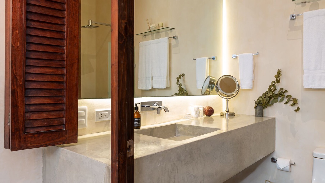 Photo of Bathroom in Zama