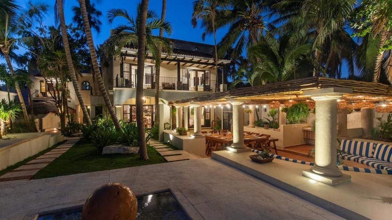 Photo of Patio Balcony in Soliman Bay