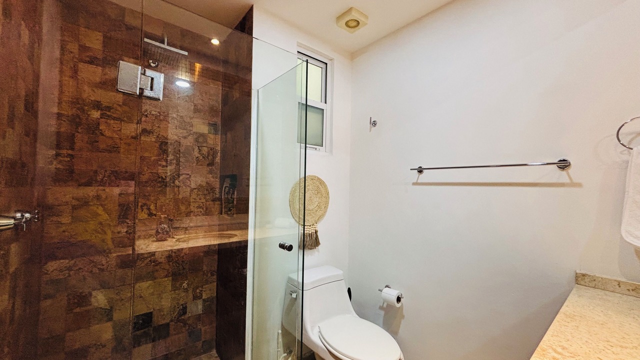 Photo of Bathroom in 12th Street