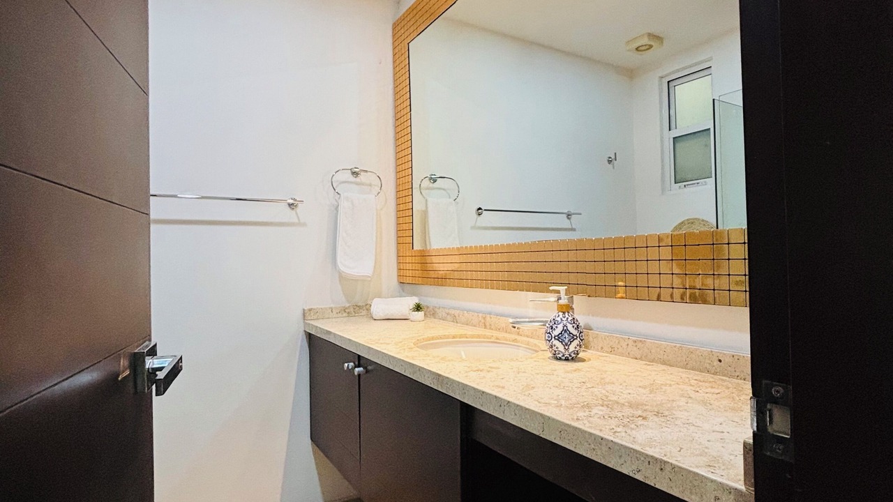 Photo of Bathroom in 12th Street