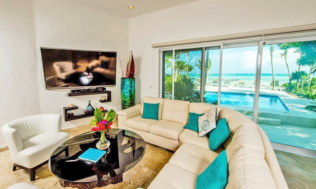 Photo of Livingroom in Soliman Bay