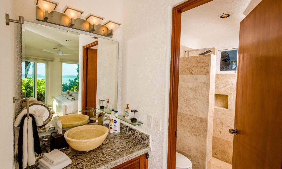 Photo of Bathroom in Soliman Bay