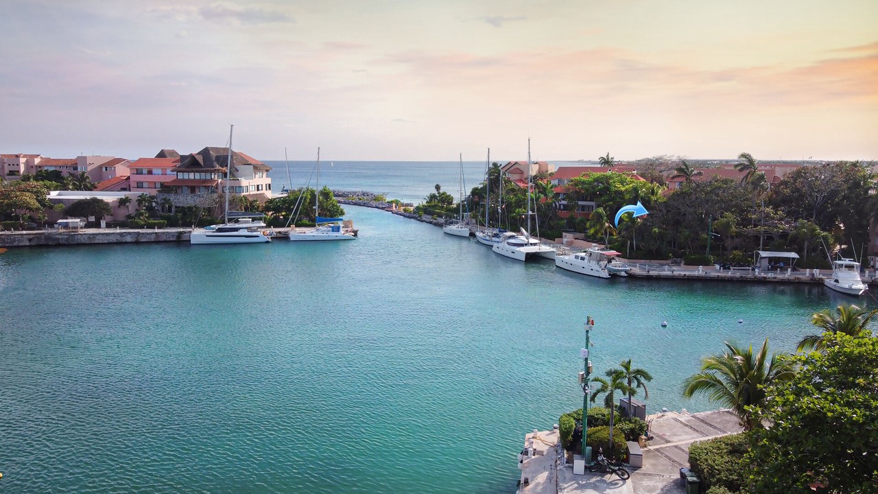 Photo of Others in Puerto Aventuras