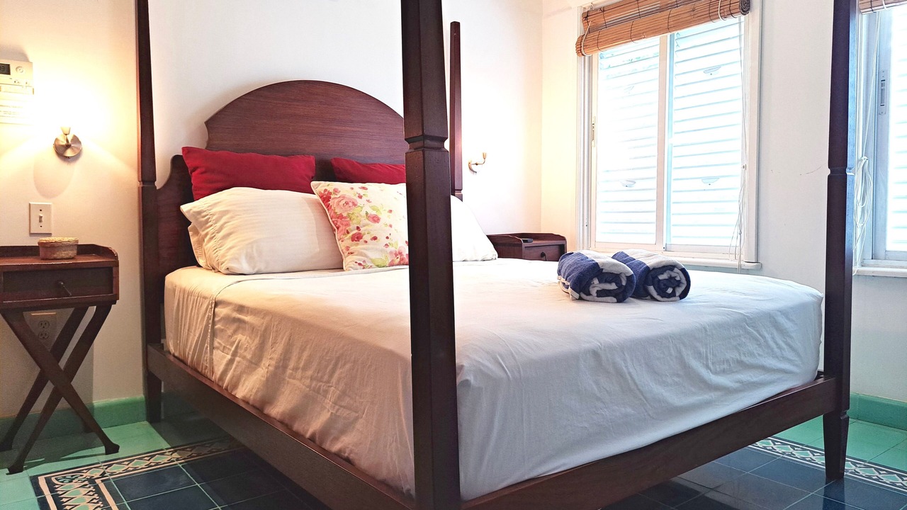 Photo of Bedroom in Downtown