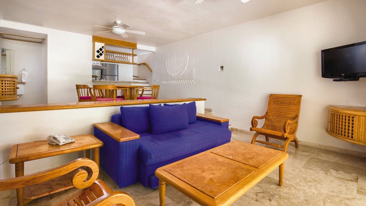 Photo of Livingroom in Salinas