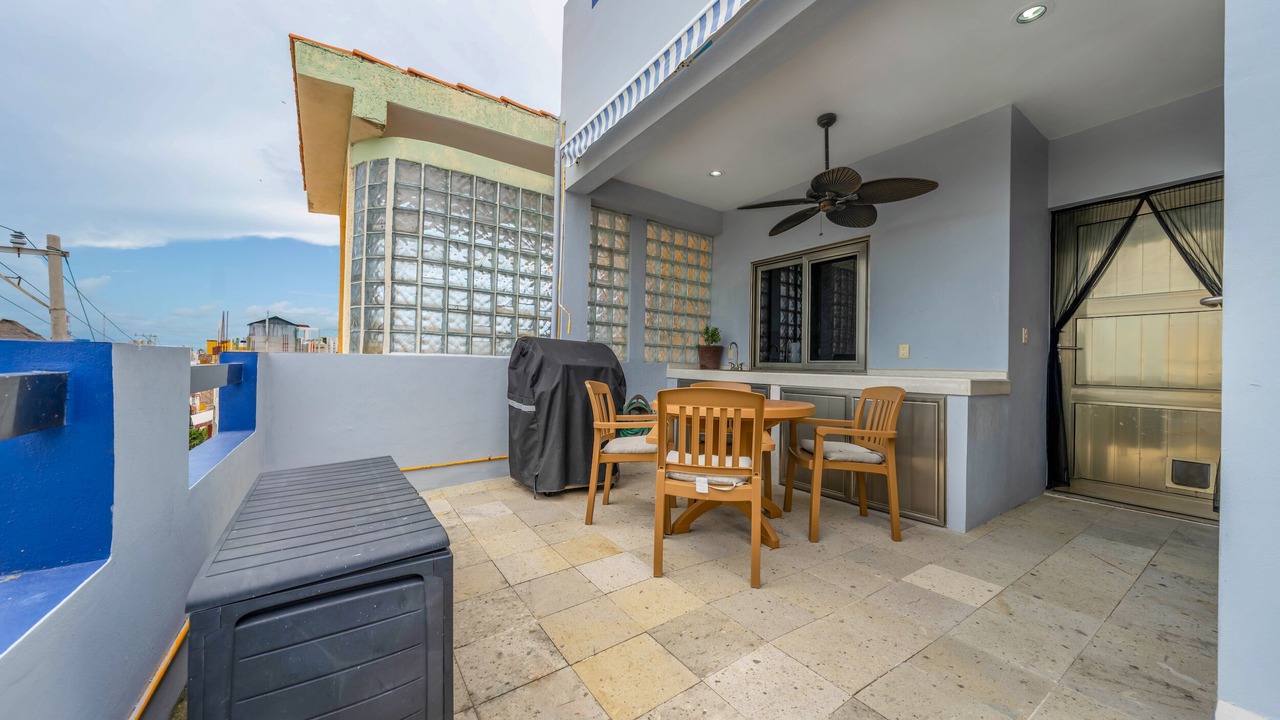 Photo of Outdoor in Centro - Supmza 001