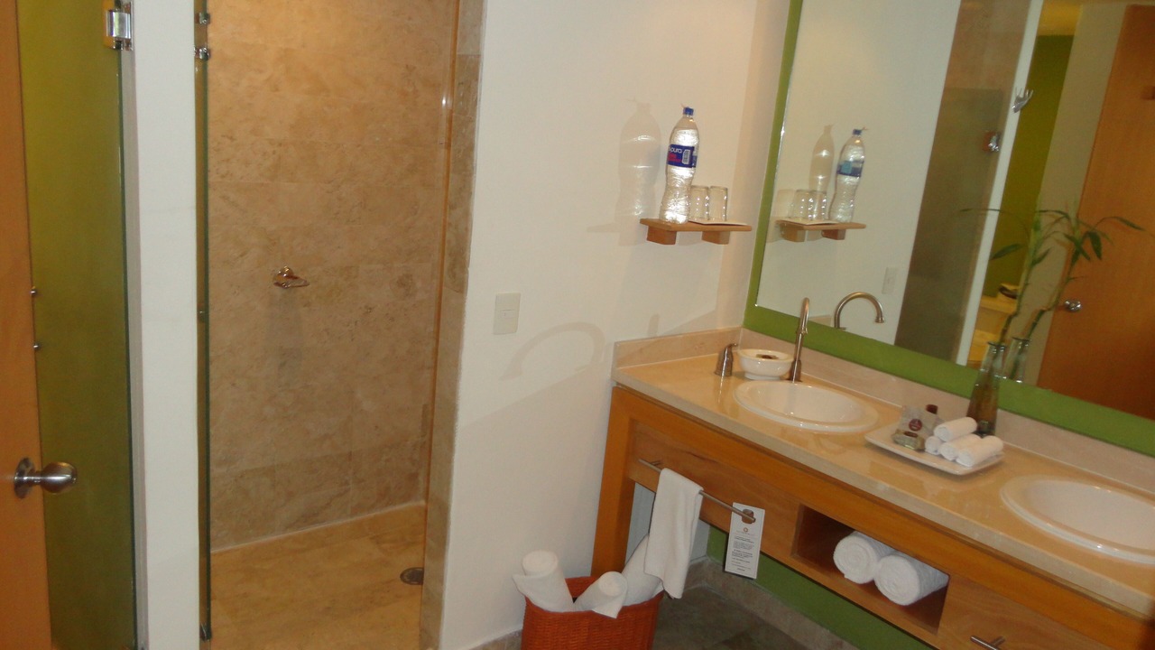 Photo of Bathroom in Maroma