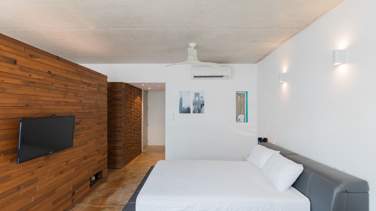 Photo of Bedroom in 12th Street