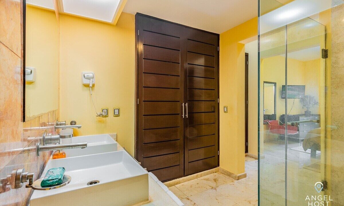 Photo of Bathroom in Downtown