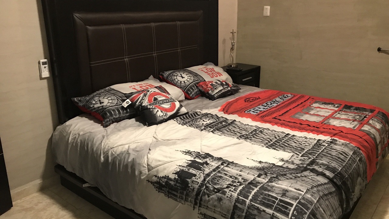 Photo of Bedroom in Downtown