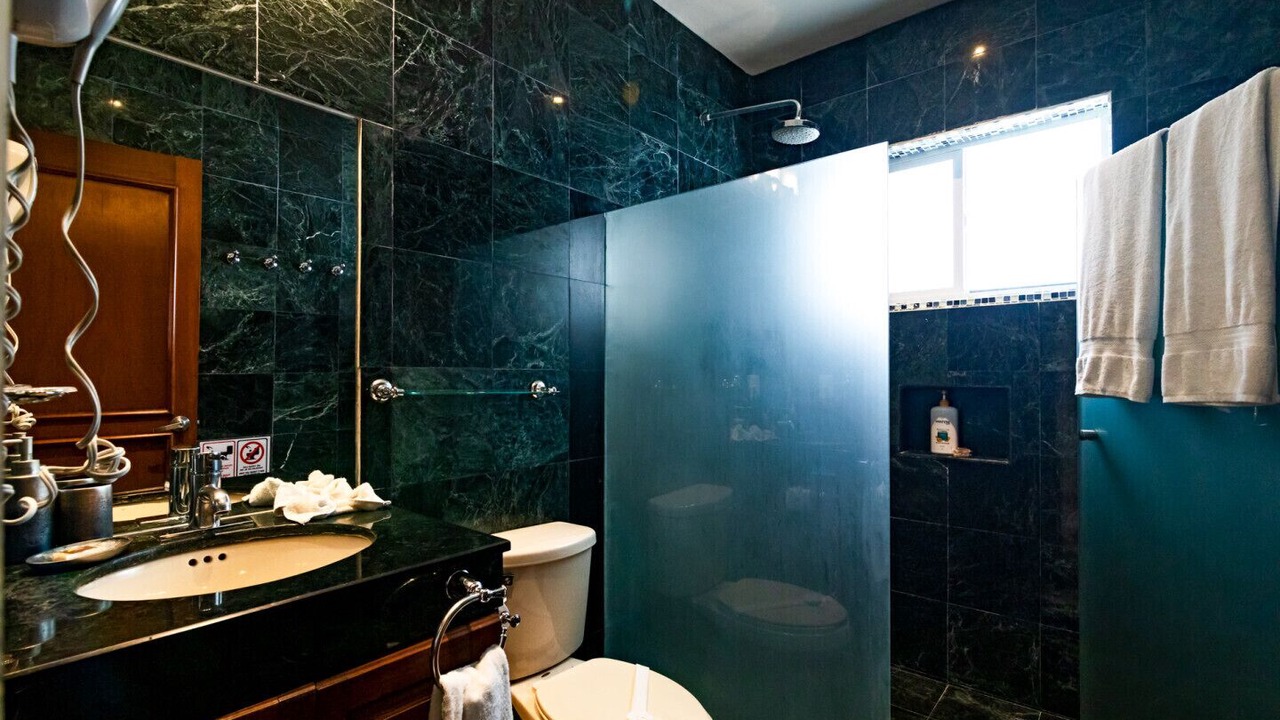 Photo of Bathroom in Playacar Fase I