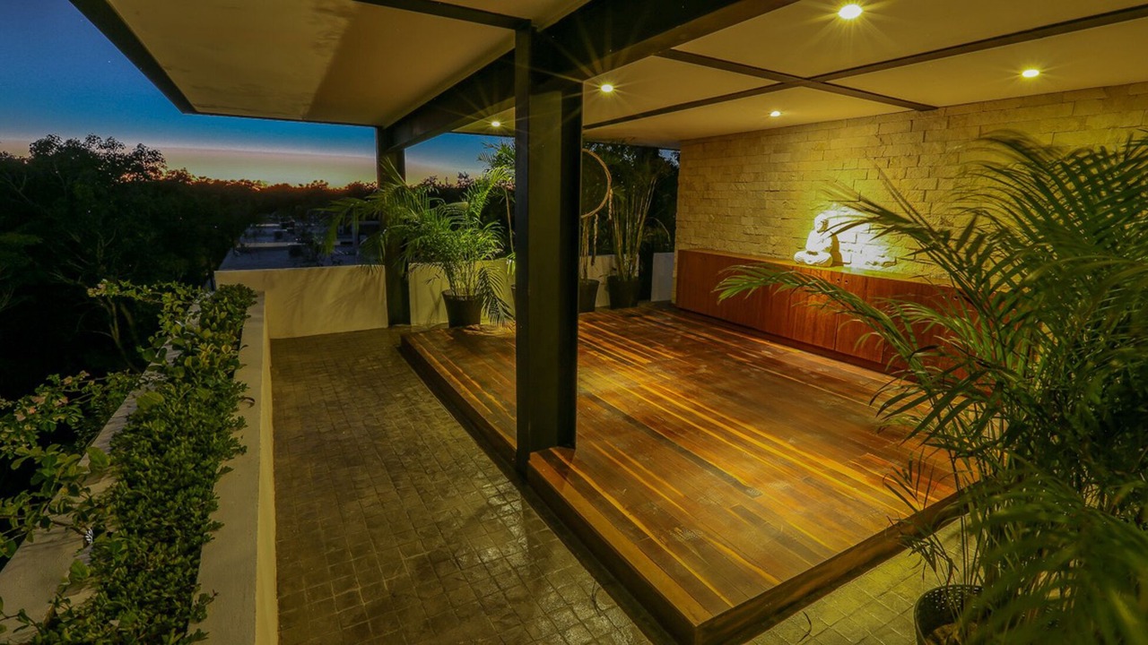 Photo of Patio Balcony in Ek Balam Village