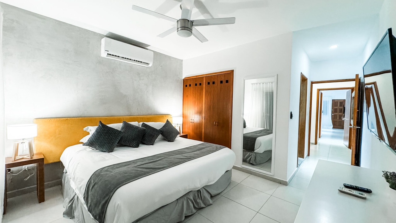 Photo of Bedroom in Downtown