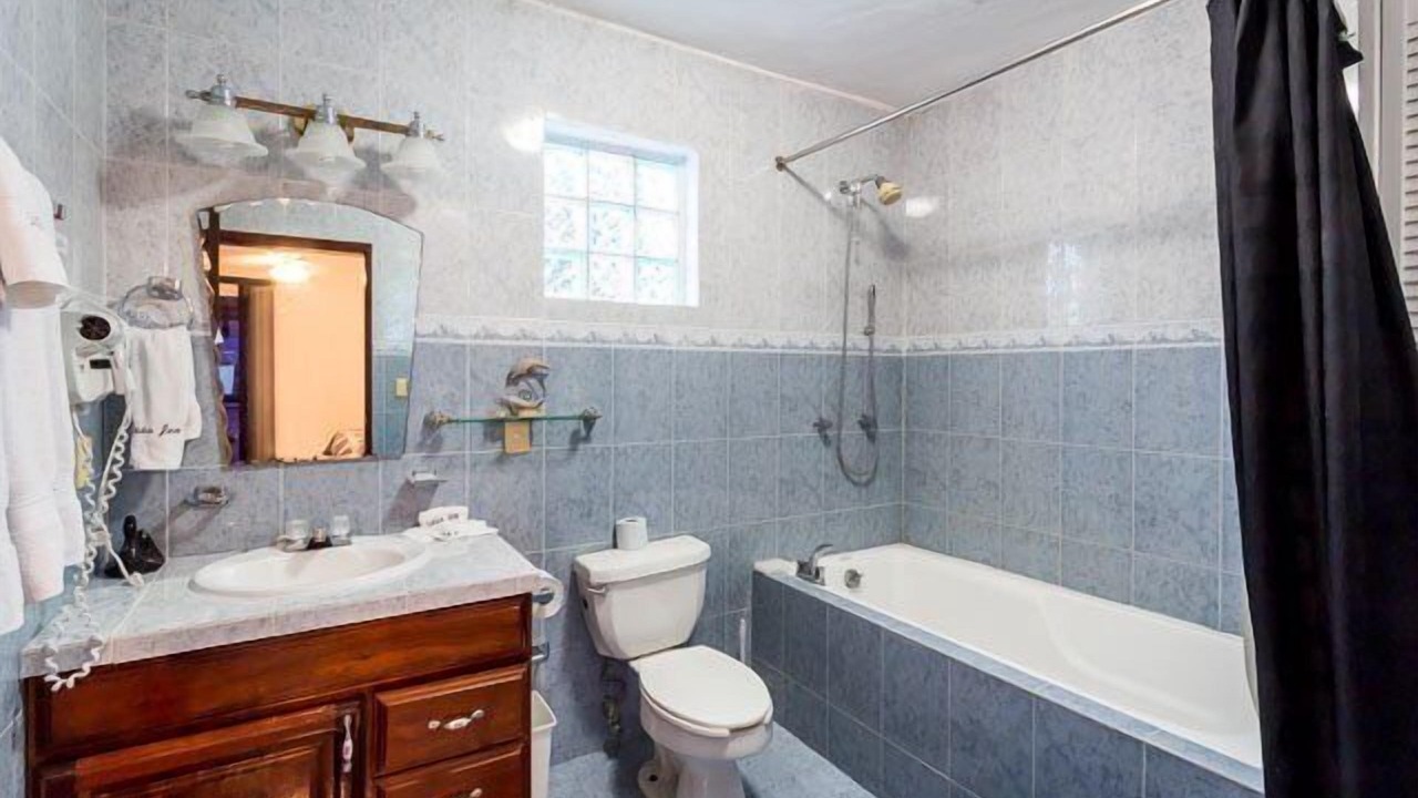 Photo of Bathroom in Colonia Andres