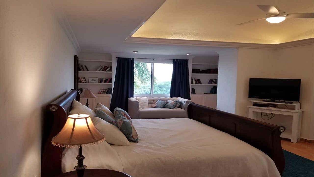 Photo of Bedroom in Zona Hotelera