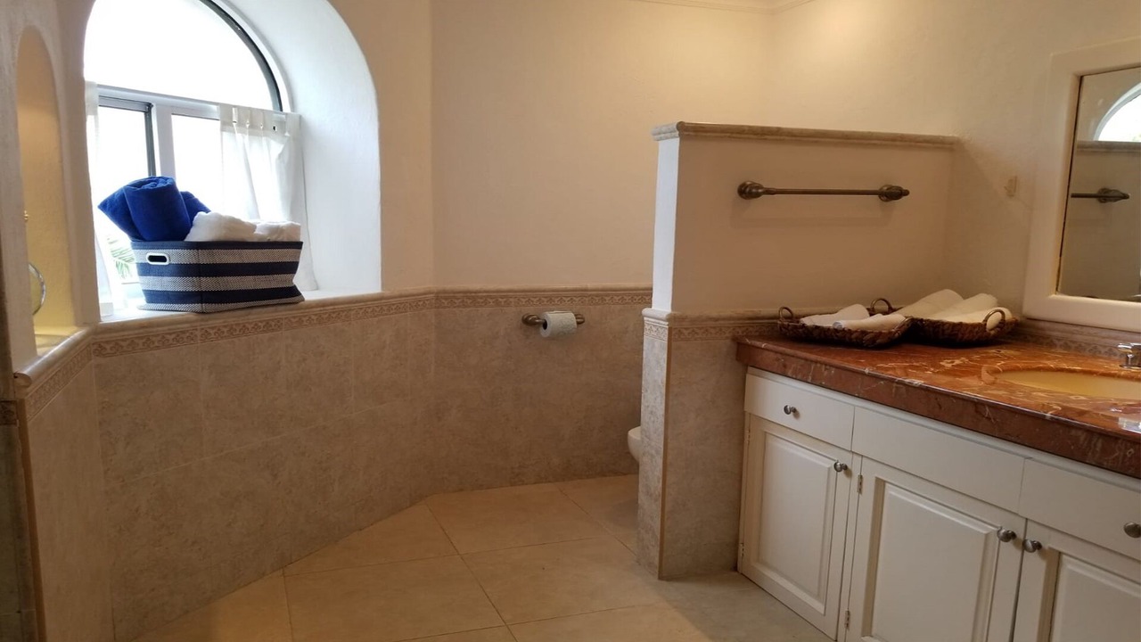 Photo of Bathroom in Zona Hotelera
