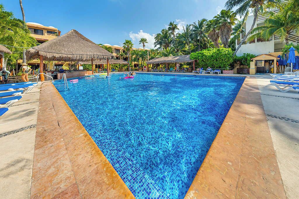 Photo of Outdoor in Centro - Supmza 001