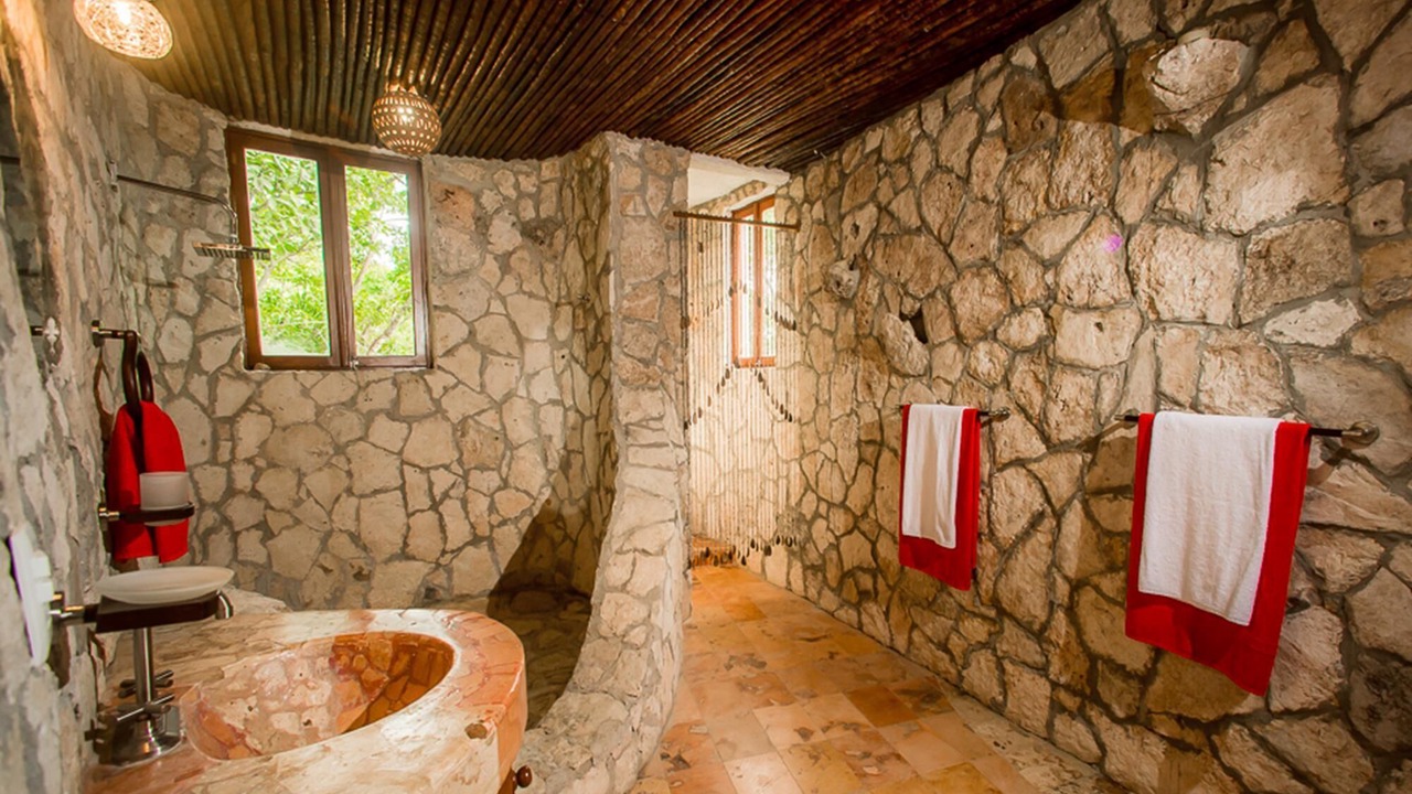 Photo of Bathroom in Alfredo V. Bonfil