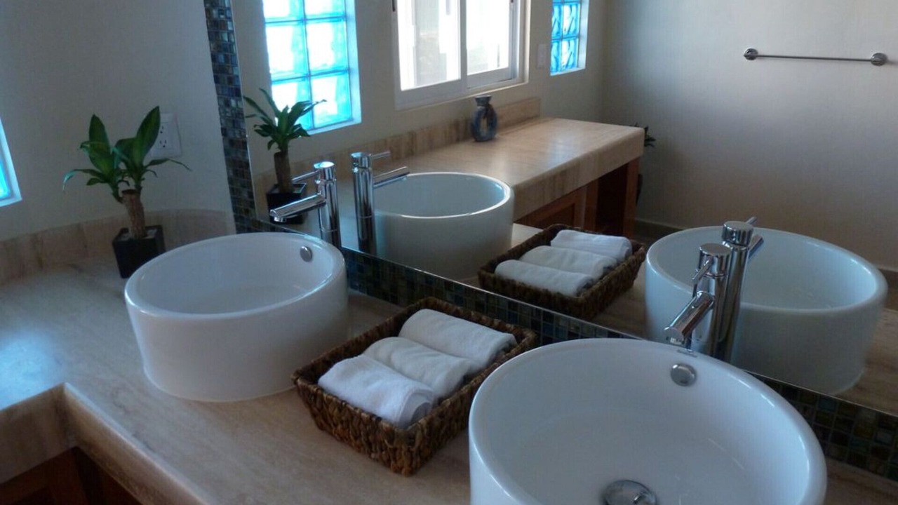 Photo of Bathroom in Salinas