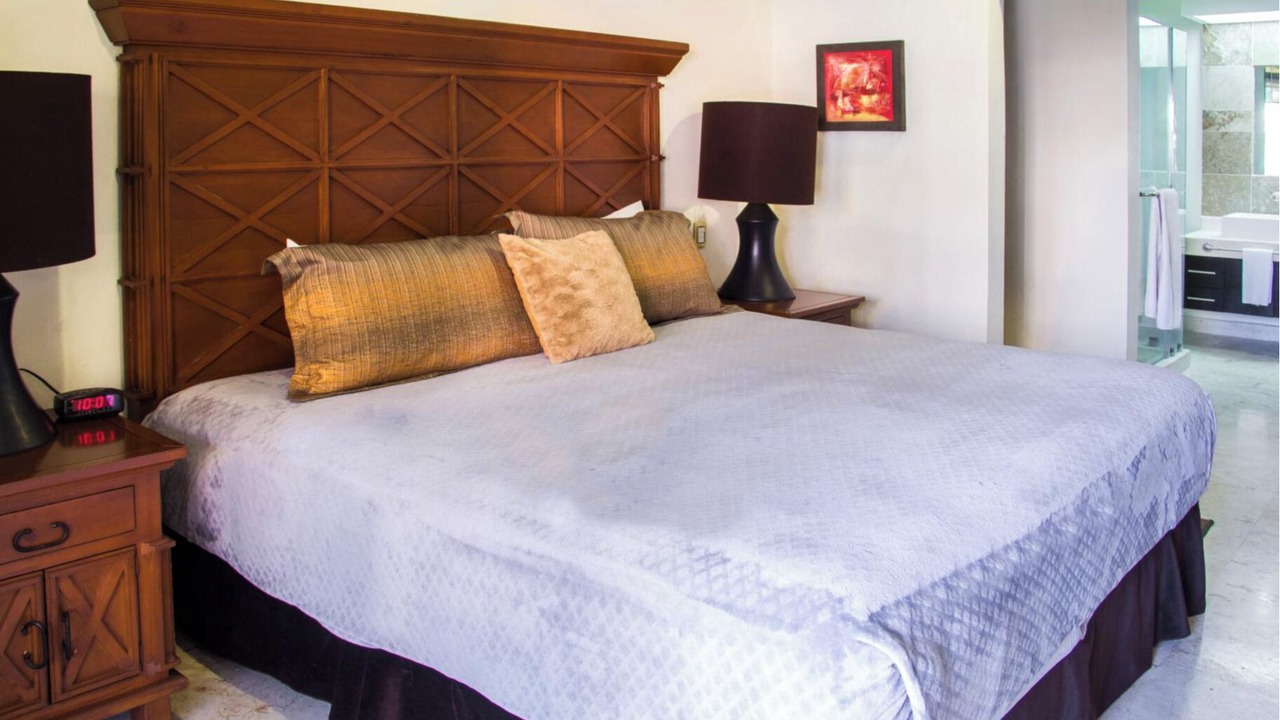 Photo of Bedroom in Downtown