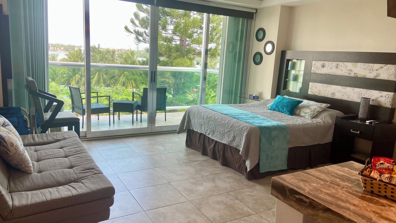 Photo of Bedroom in Zona Hotelera