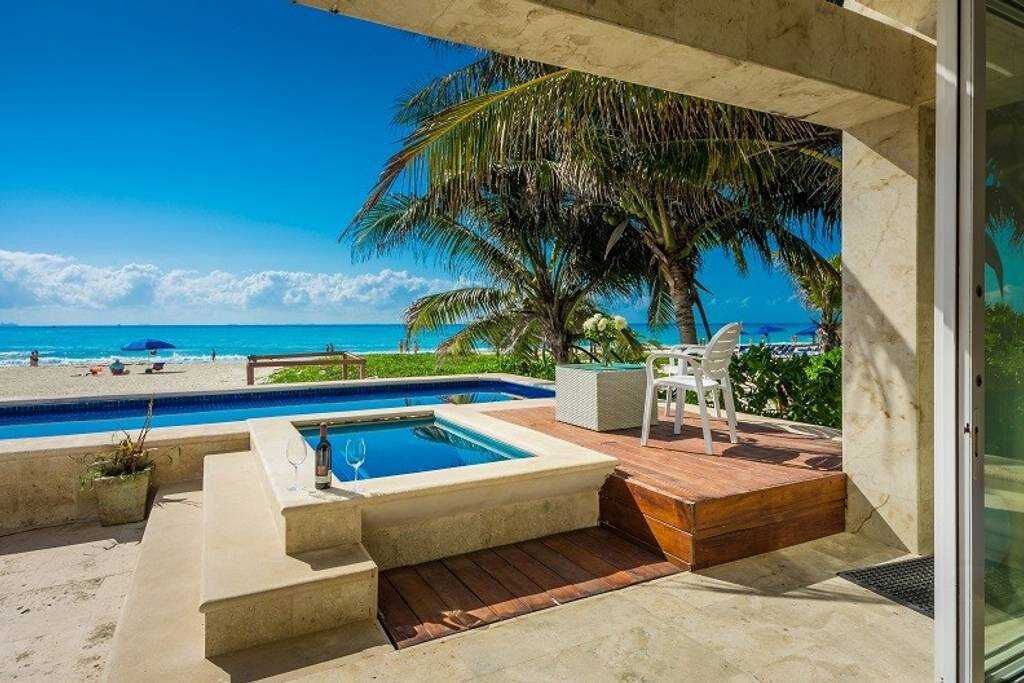 Photo of Outdoor in Playacar Beach