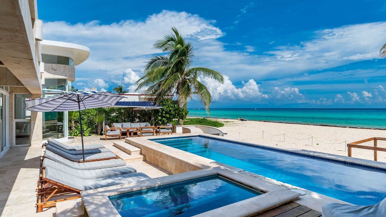 Photo of Outdoor in Playacar Beach