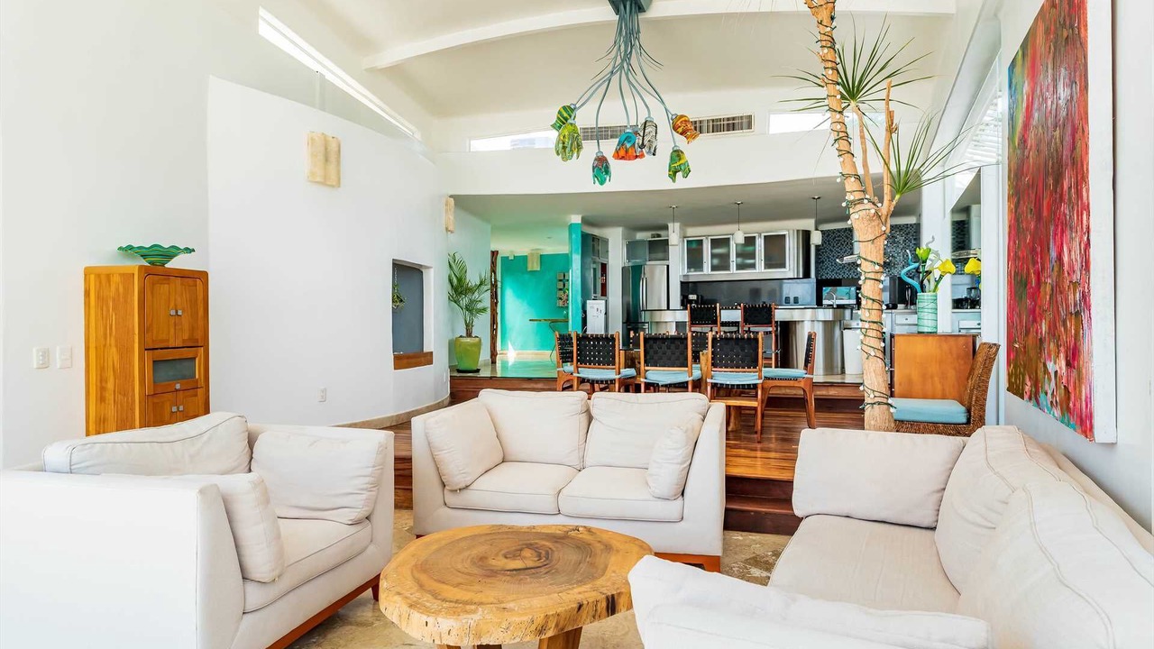 Photo of Bedroom in Playacar Beach