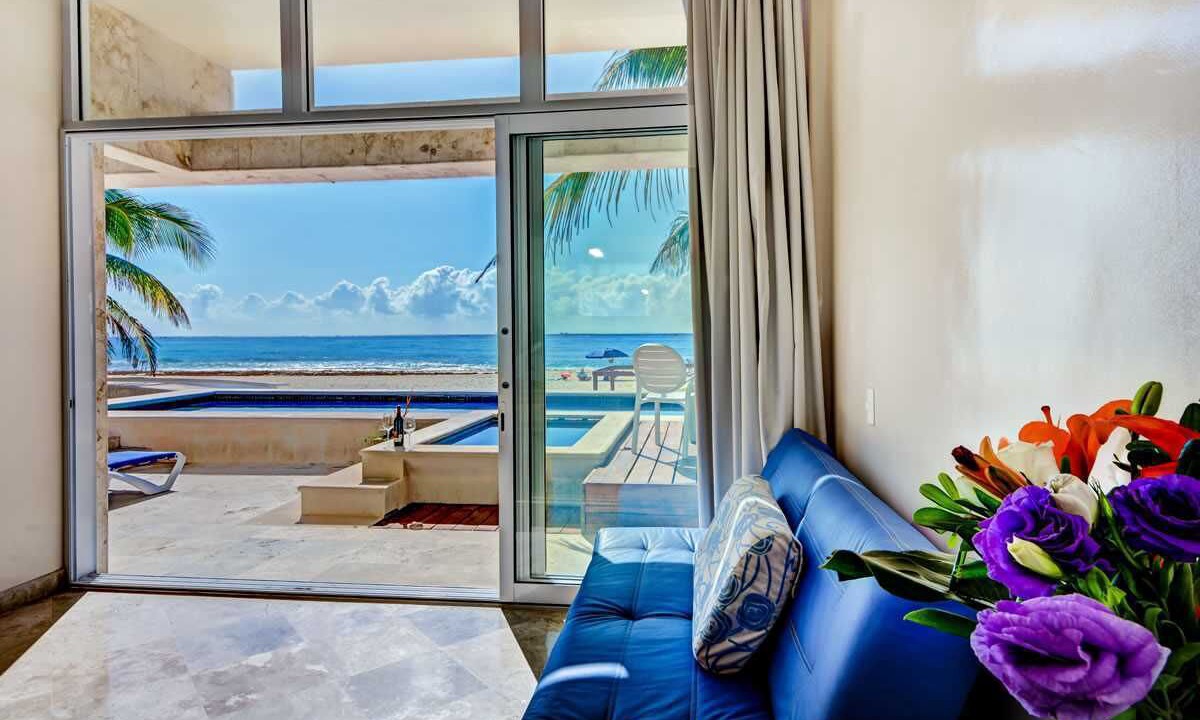 Photo of Outdoor in Playacar Beach