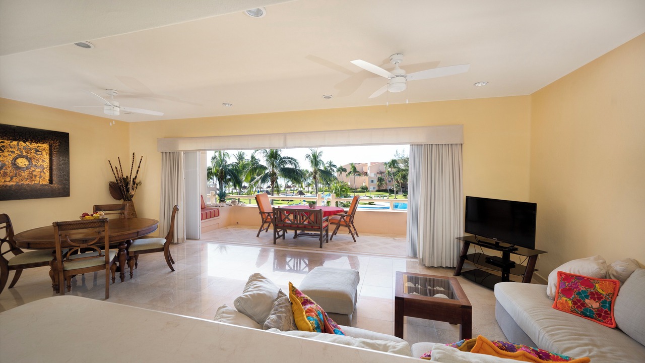 Photo of Livingroom in Puerto Aventuras
