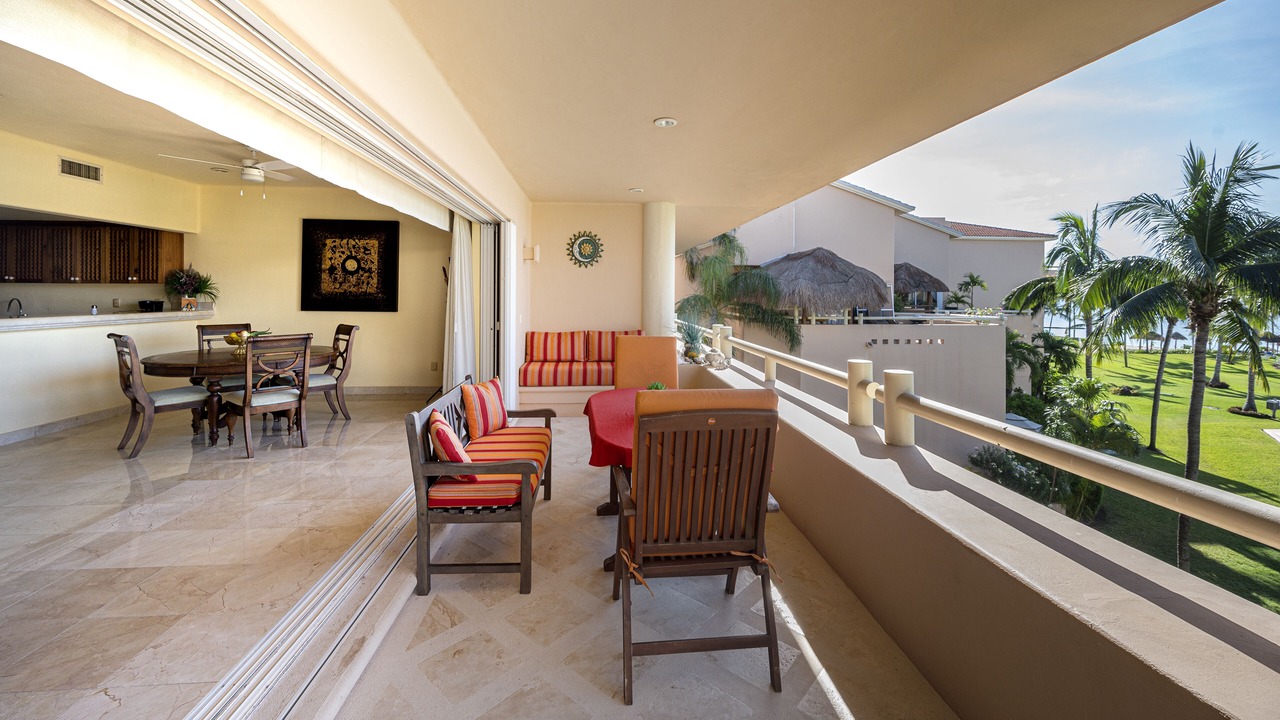 Photo of Patio Balcony in Puerto Aventuras