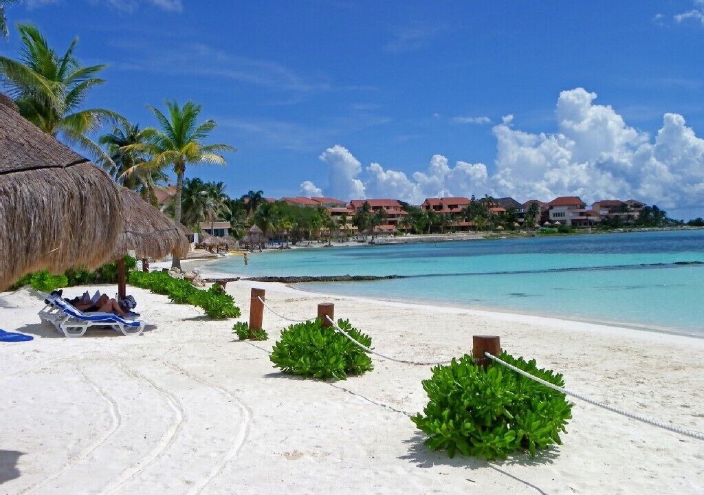 Photo of Others in Puerto Aventuras