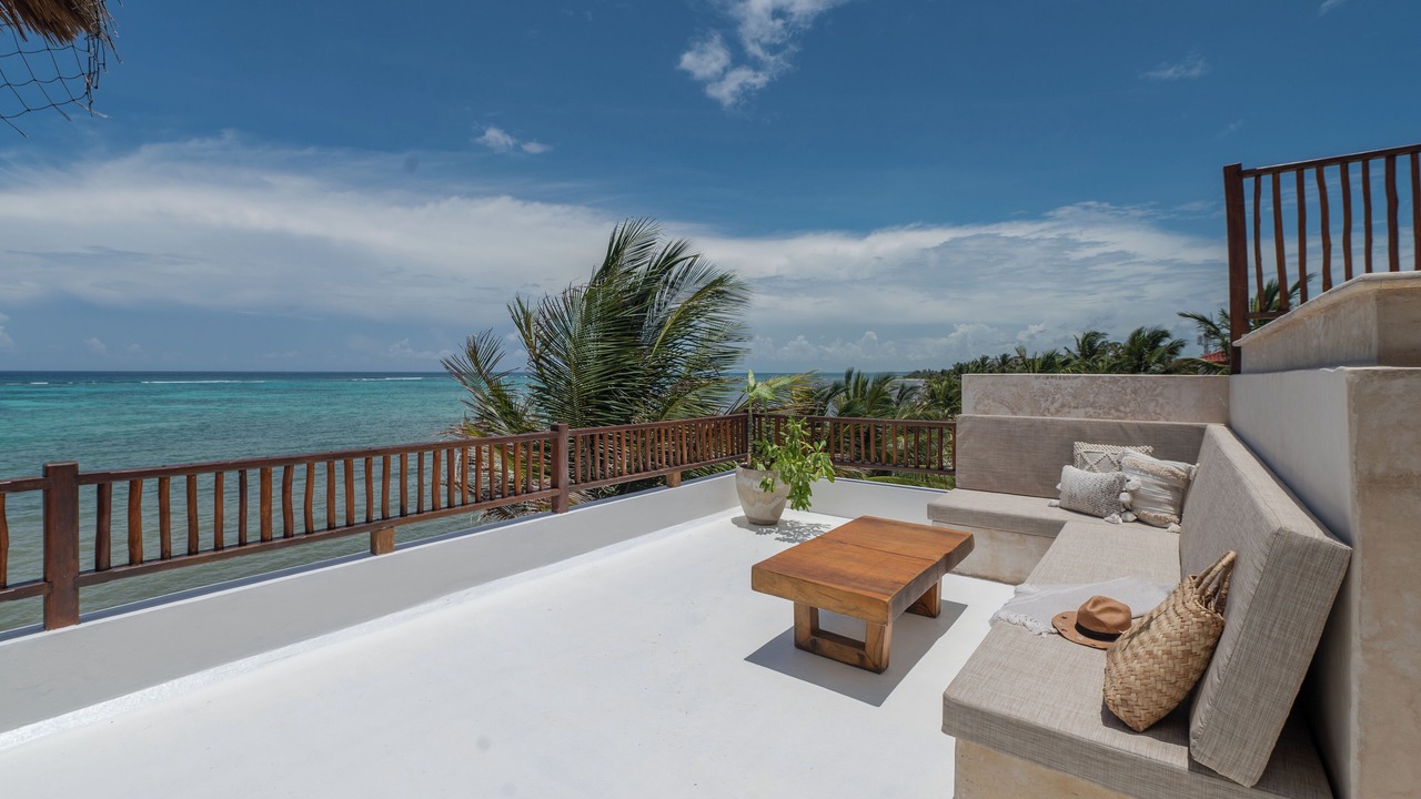 Photo of Patio Balcony in Soliman Bay