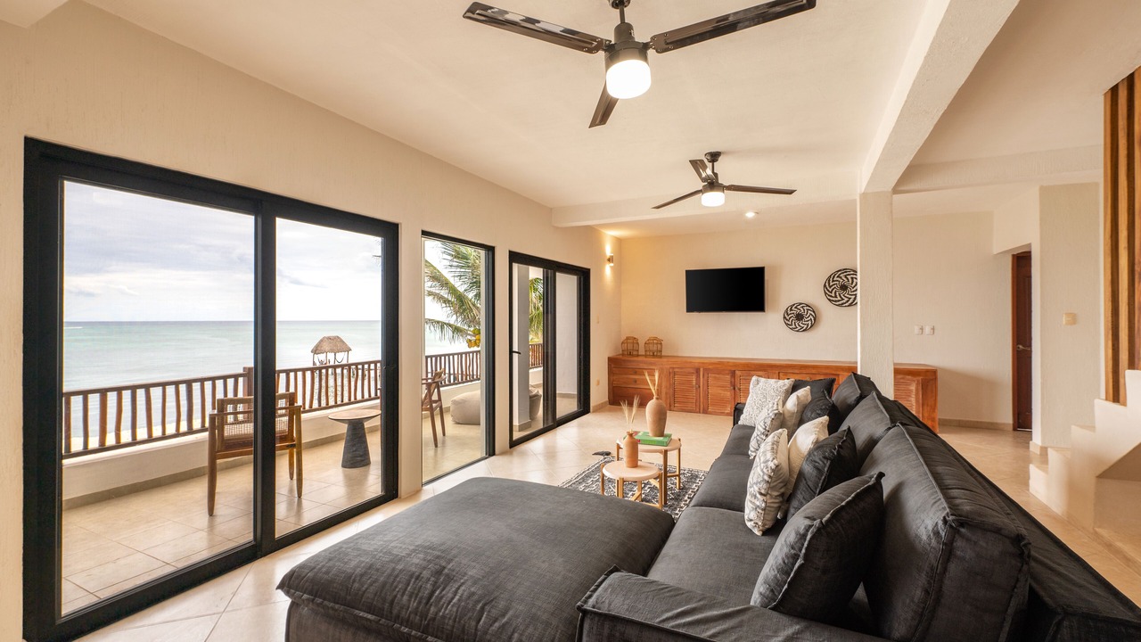 Photo of Livingroom in Soliman Bay