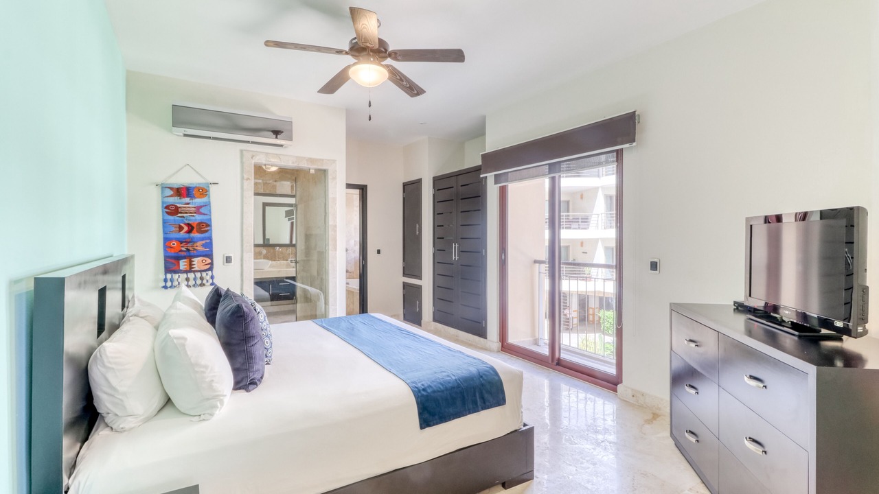 Photo of Bedroom in Downtown