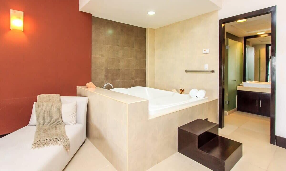 Photo of Bedroom in Downtown