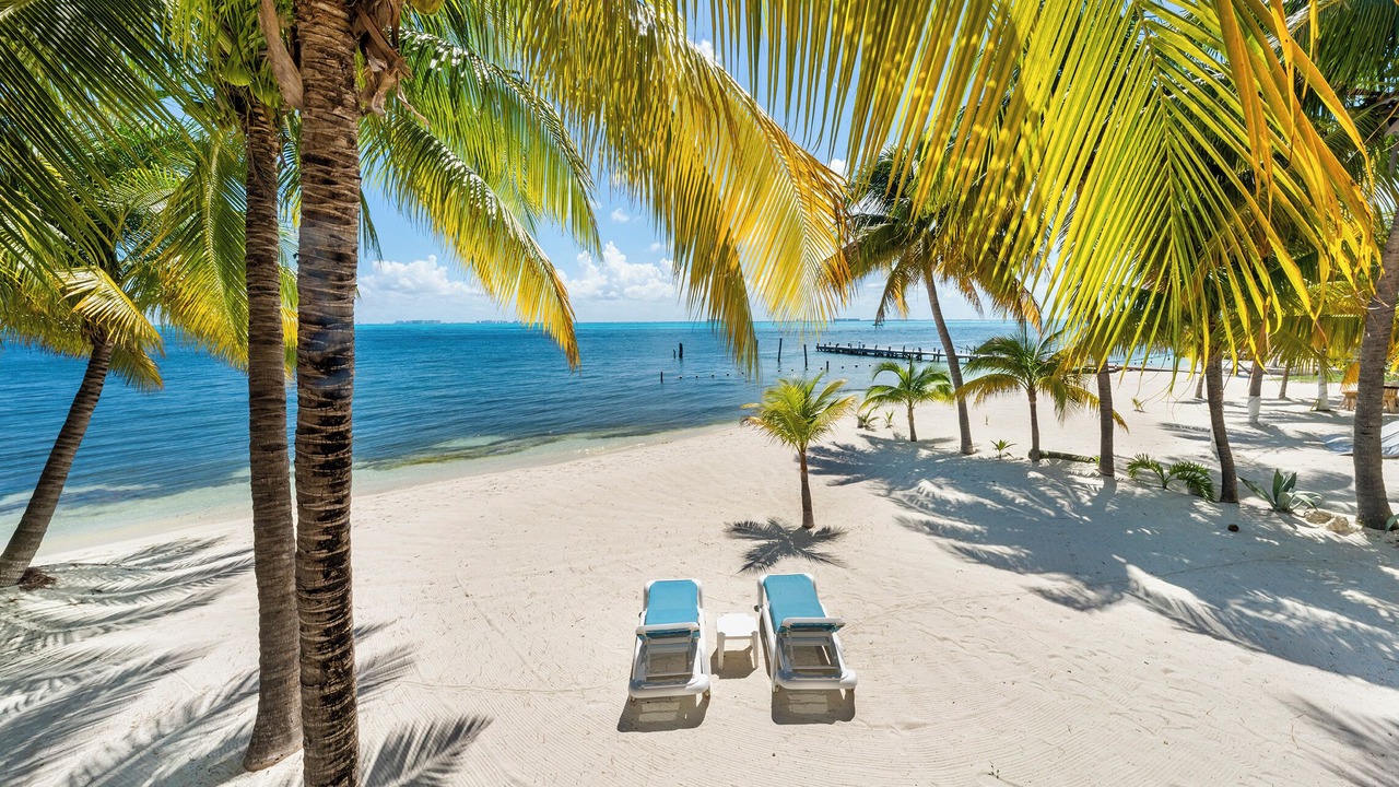 Photo of Others in Isla Mujeres