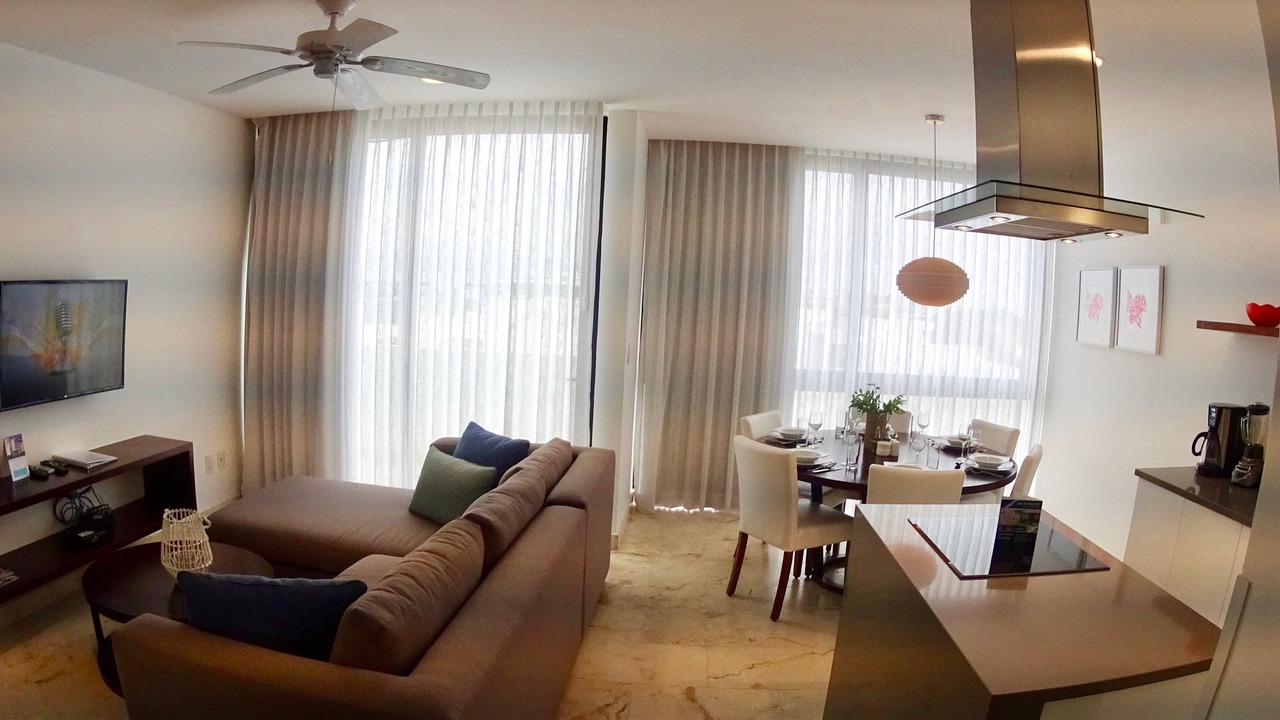 Photo of Livingroom in Downtown
